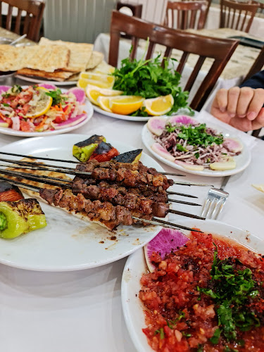 Adana'daki Öz Özlem Kebap Yorumları - Restoran