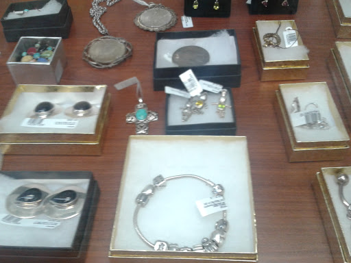 Pawn Shop «Rockwall Gold And Silver Pawn», reviews and photos, 1901 S Goliad St, Rockwall, TX 75087, USA