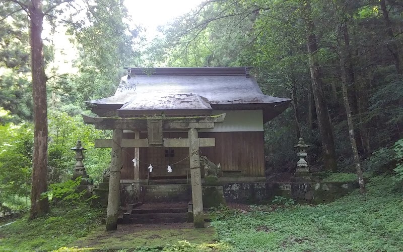 川上神社