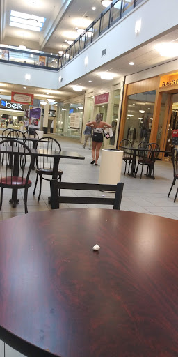 Shopping Mall «Fort Henry Mall», reviews and photos, 2101 Fort Henry Dr, Kingsport, TN 37664, USA