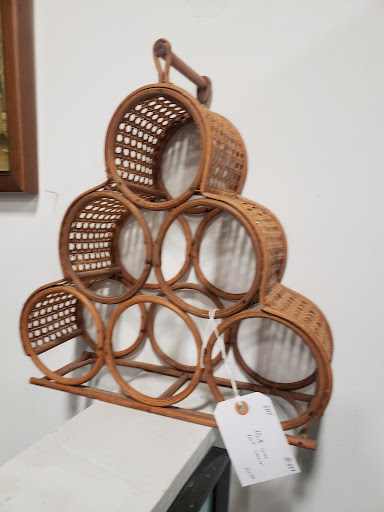 Thrift Store «Second Chances Thrift Store», reviews and photos, 49 Glendale Ave, Asheville, NC 28803, USA