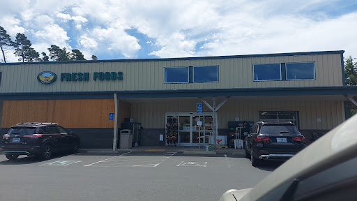 Grocery Store «Manzanita Fresh Foods», reviews and photos, 730 Manzanita Ave, Manzanita, OR 97130, USA