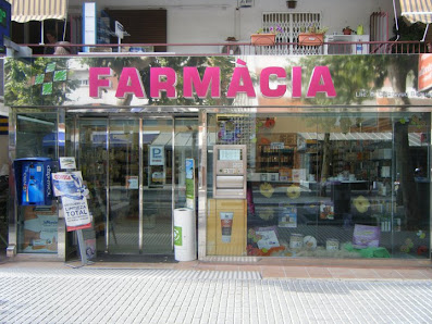 Farmacia Calatayud Boquera Frente al Mercado Municipal, Via Roma, 19, 43840 Salou, Tarragona, España