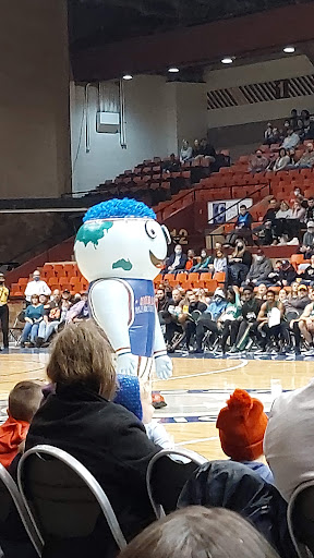 Civic Center «Canton Memorial Civic Center», reviews and photos, 1101 Market Ave N, Canton, OH 44702, USA