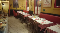 Atmosphère du Restaurant L'Heure Bleue à Suresnes - n°12