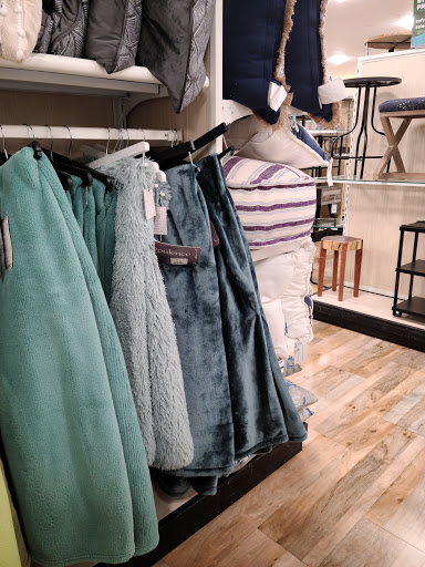 Department Store «HomeGoods», reviews and photos, 1555 Almonesson Rd, Deptford Township, NJ 08096, USA