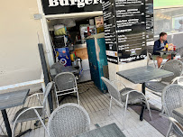 Atmosphère du Restaurant de hamburgers Burger & Co à Arcachon - n°3