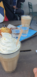 Photo n°48 de Columbus Café & Co à Vénissieux ()