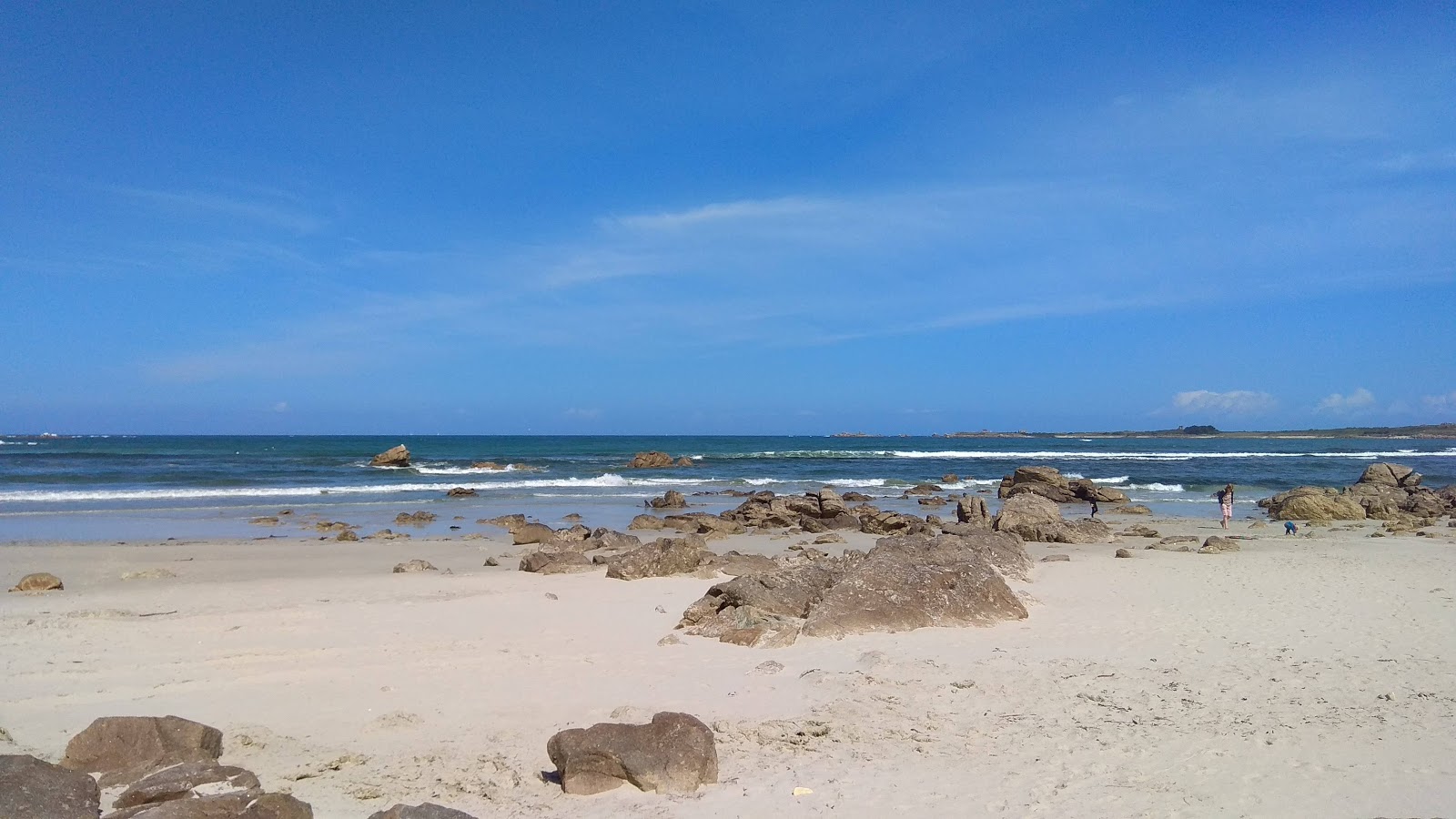 Photo de Toul an Ouch Beach - endroit populaire parmi les connaisseurs de la détente