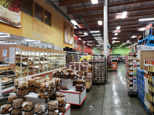 Grocery Store «El Super», reviews and photos, 120 W Anaheim St, Wilmington, CA 90744, USA