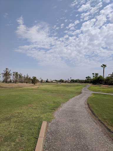 Golf Course «Greenfield Lakes Golf Course», reviews and photos, 2484 E Warner Rd, Gilbert, AZ 85296, USA