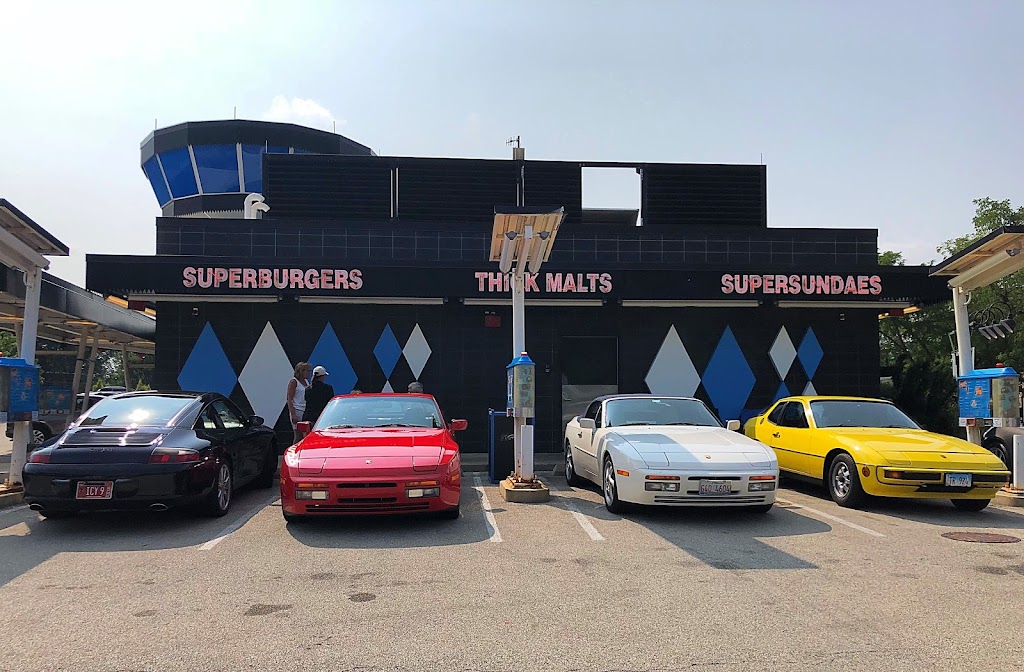 Superdawg Drive-In 60090