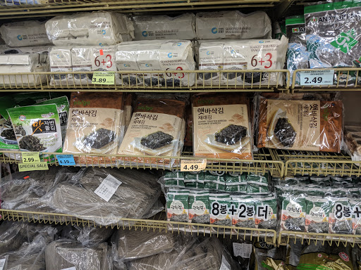 Supermarket «Food World», reviews and photos, 401 E Lakewood Ave, Durham, NC 27707, USA