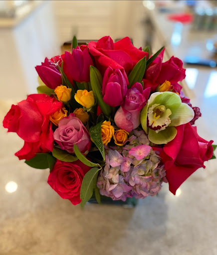 Florist «Lexis Florist», reviews and photos, 6102 Skyline Dr a, Houston, TX 77057, USA