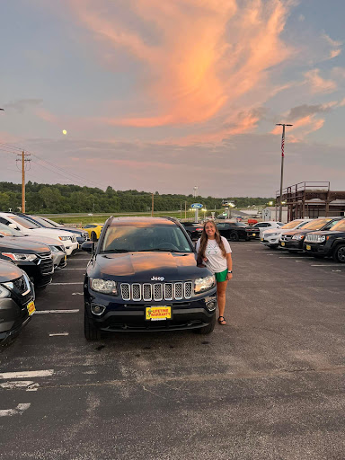 Used Car Dealer «AutoCenters Herculaneum», reviews and photos, 1225 McNutt St, Herculaneum, MO 63048, USA