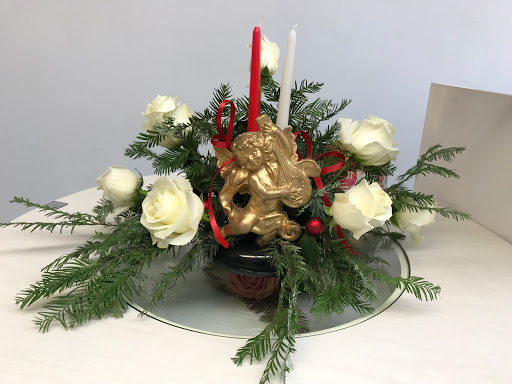 Florist «Hills Floral», reviews and photos, 1166 S Robert St, West St Paul, MN 55118, USA