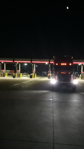 Gas Station «QuikTrip», reviews and photos, 5400 S Interstate 35 East Service Rd, Waxahachie, TX 75165, USA