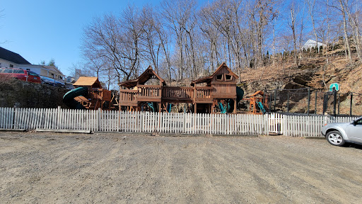 Toy Store «The Great Outdoor Toy Company», reviews and photos, 9 Kings Hwy N, Westport, CT 06880, USA