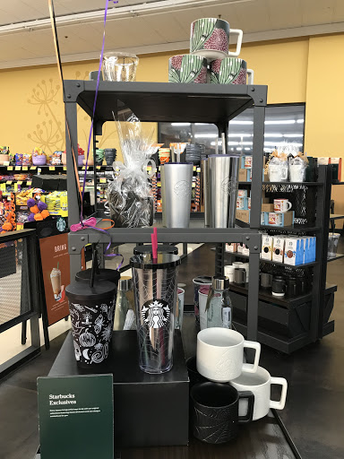 Grocery Store «Ralphs», reviews and photos, 1121 N Harbor Blvd, Fullerton, CA 92832, USA