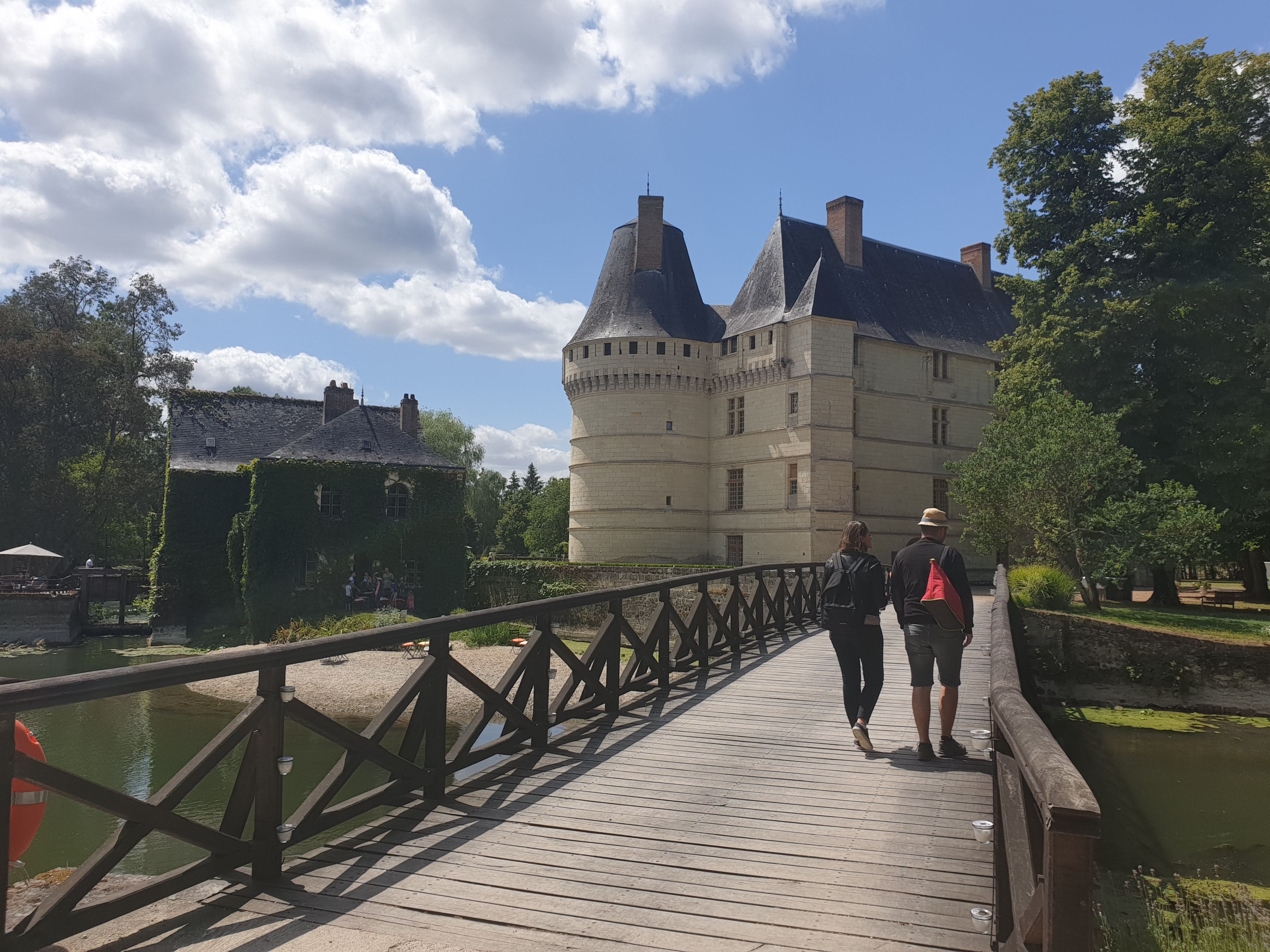 Photo n° 39 de l'avis de Boubacar.F fait le 05/08/2019 à 00:57