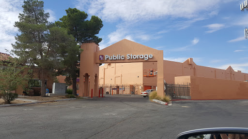 Self-Storage Facility «Public Storage», reviews and photos, 2225 N Green Valley Pkwy, Henderson, NV 89014, USA