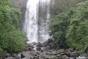 Dhanghar Waterfalls image