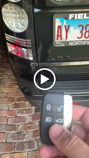 Locksmith «R.O.N Locksmith», reviews and photos, 644 W Addison St, Chicago, IL 60613, USA