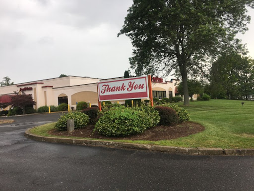 Shoe Store «Footprints Fashion & Footwear», reviews and photos, 79 Costello Rd, Newington, CT 06111, USA