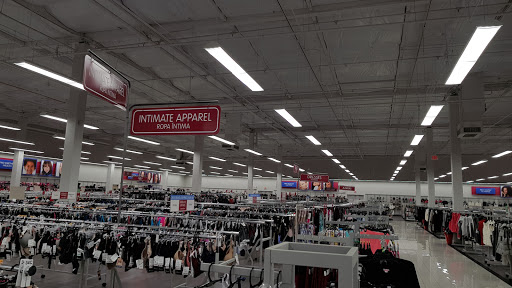 Clothing Store «Burlington Coat Factory», reviews and photos, 9189 E Indian Bend Rd, Scottsdale, AZ 85250, USA