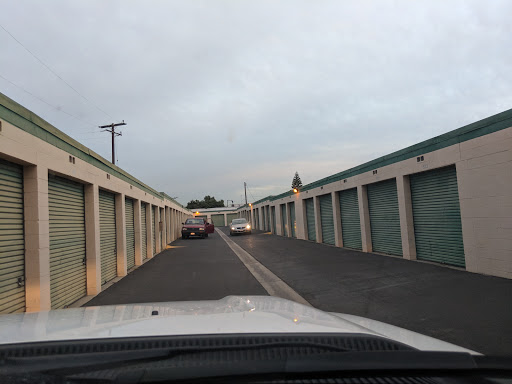 Self-Storage Facility «Bellflower Self Storage», reviews and photos, 14822 Lakewood Blvd, Bellflower, CA 90706, USA