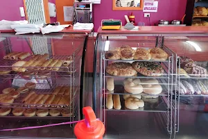 Home Hill Bakery image