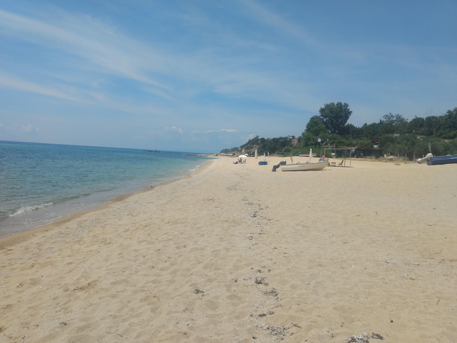 Foto di Sarakina beach II con una superficie del acqua cristallina