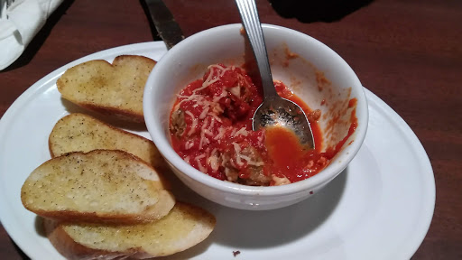 Italian Restaurant «Dafnos», reviews and photos, 1190 W Chocolate Ave, Hummelstown, PA 17036, USA