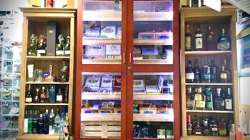 Liquor Store «Archer Liquors», reviews and photos, 5996 S Archer Ave, Chicago, IL 60638, USA