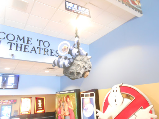 Movie Theater «Dipson Theatres», reviews and photos, 4901 Transit Rd, Depew, NY 14043, USA