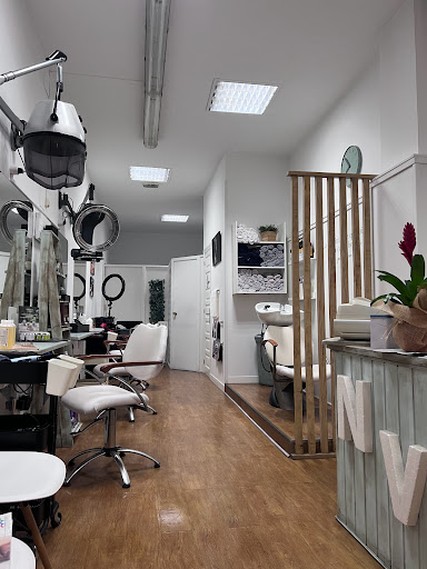 Peluquería Nuria Velasco en Cangas del Narcea, Oviedo