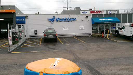 Ford Dealer «Valley Ford Truck», reviews and photos, 5715 Canal Rd, Cleveland, OH 44125, USA