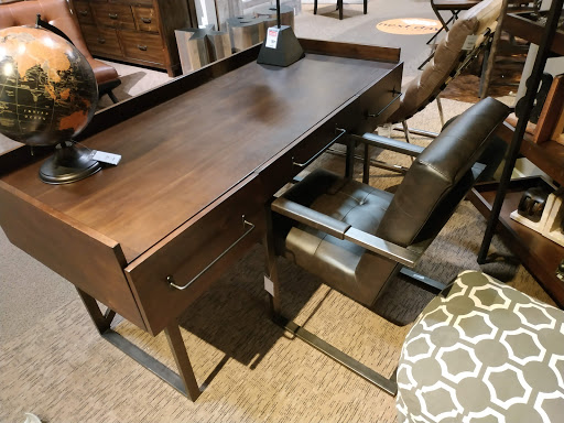 Furniture Store «Ashley HomeStore», reviews and photos, 80 Nardozzi Pl, New Rochelle, NY 10801, USA