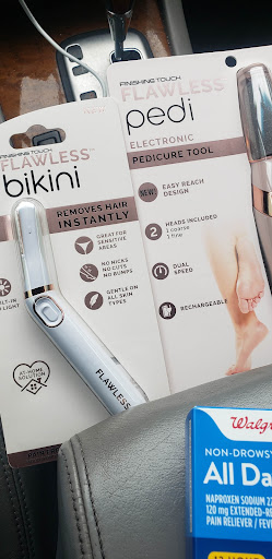 Liquor Store «Home Pantry & Liquor», reviews and photos, 1550 Douglas Rd, Montgomery, IL 60538, USA