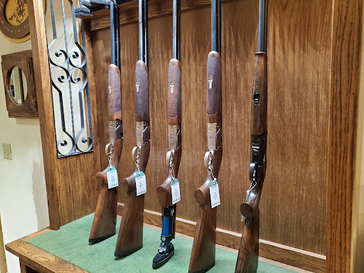 Gun Shop «Country Attic Treasures», reviews and photos, 260 Corwin Nixon Blvd, South Lebanon, OH 45065, USA