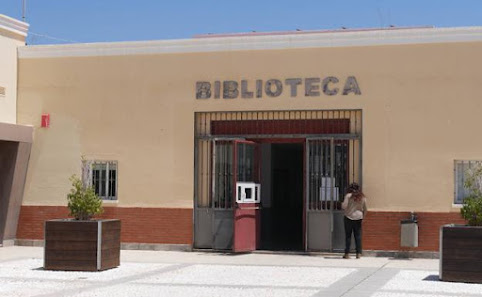 Biblioteca Municipal de Adra C/ Travesia Mercado nº 1, Pl. Maestro Ortiz de Villajos, s/n, planta 2, 04770 Adra, Almería, España