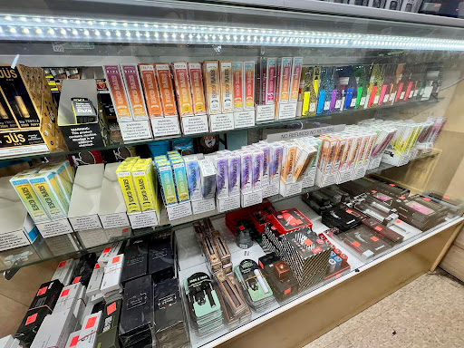 Tobacco Shop «Smokers Heaven KC», reviews and photos, 10145 Wornall Rd, Kansas City, MO 64114, USA