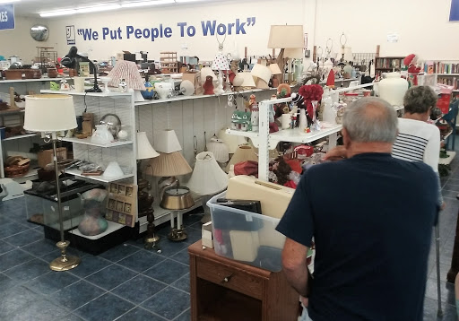 Thrift Store «Bayville Goodwill», reviews and photos, 333 U.S. 9, Bayville, NJ 08721, USA