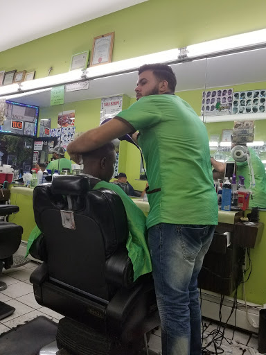 Barber Shop «Luis Barber Shop», reviews and photos, 266 Jamaica Ave, Brooklyn, NY 11207, USA