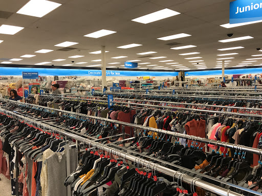 Clothing Store «Ross Dress for Less», reviews and photos, 2151 N Harris Blvd, Layton, UT 84041, USA