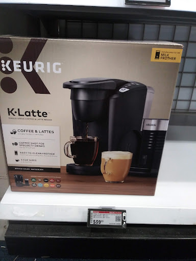 Electronics Store «Best Buy», reviews and photos, 445 Howe Ave, Cuyahoga Falls, OH 44221, USA