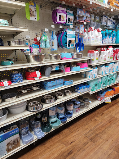Pet Supply Store «Pet Supermarket», reviews and photos, 2339 NW 13th St, Gainesville, FL 32609, USA