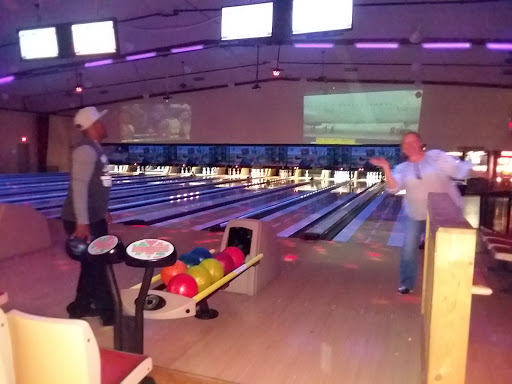 Bowling Alley «Hill Country Lanes», reviews and photos, 23129 S Interstate Hwy 35, New Braunfels, TX 78132, USA