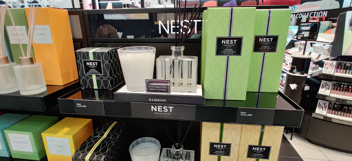 Cosmetics Store «SEPHORA», reviews and photos, 721 Collins Ave, Miami Beach, FL 33139, USA