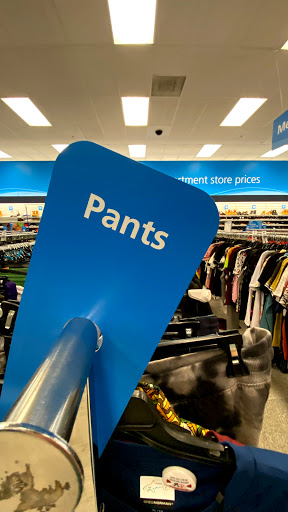 Clothing Store «Ross Dress for Less», reviews and photos, 3300 S Glenstone Ave, Springfield, MO 65804, USA